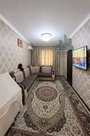 2в3/3/4 Феруза,ориентир Глория,балкон 1.5*3, 50 м2,чистая