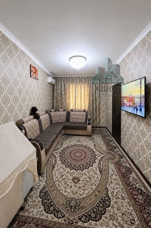 2в3/3/4 Феруза,ориентир Глория,балкон 1.5*3, 50 м2,чистая — 1