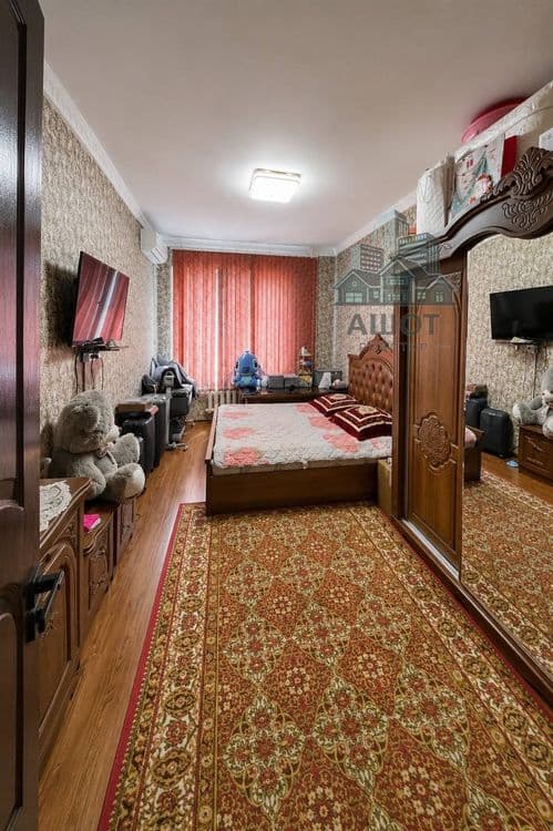 2в3/3/4 Феруза,ориентир Глория,балкон 1.5*3, 50 м2,чистая — 2