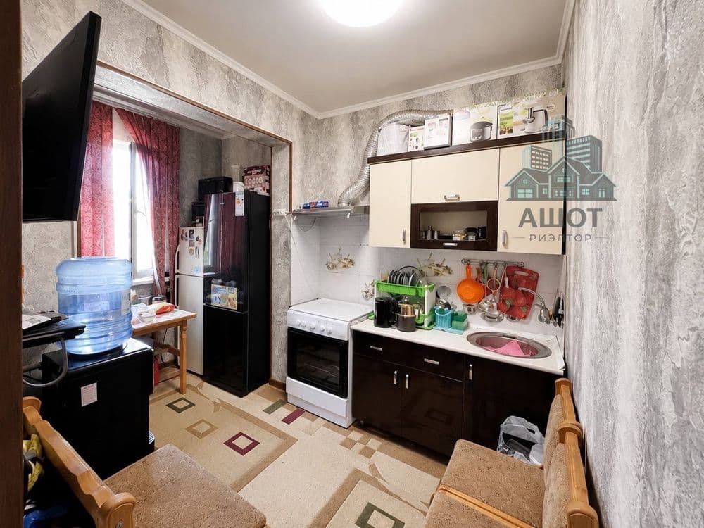 2в3/3/4 Феруза,ориентир Глория,балкон 1.5*3, 50 м2,чистая — 4