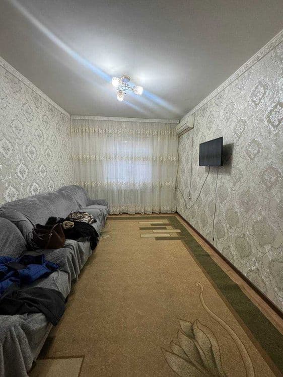Продается квартира в Яшнабадском районе Авиасозлар-2, 2х комнат 2-этаж — 3
