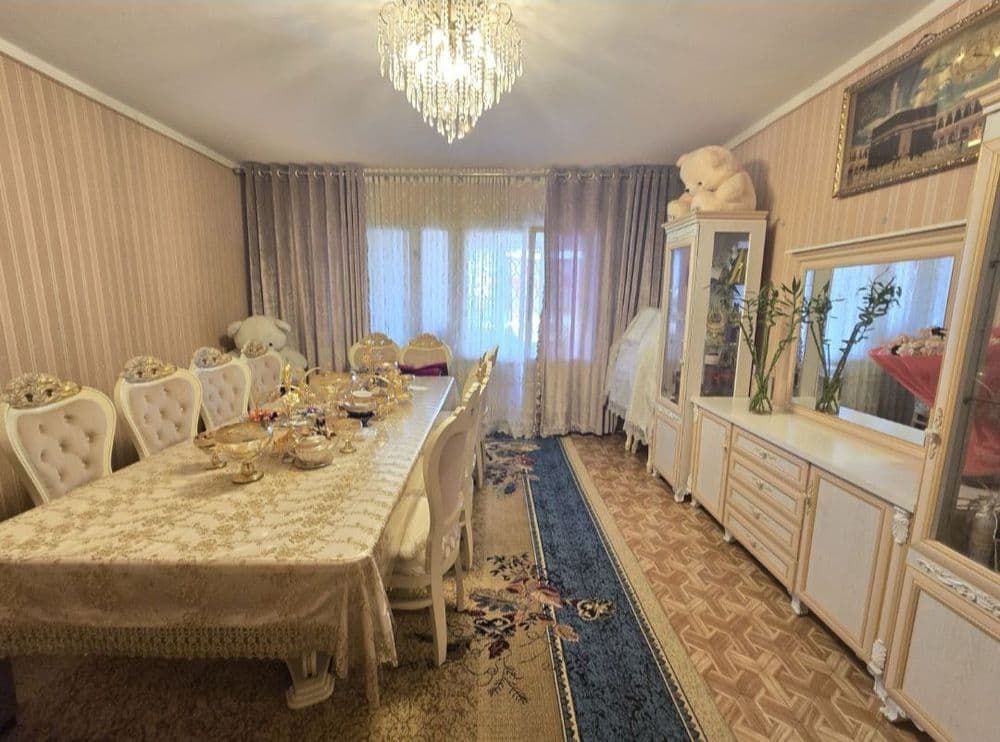 продается двух комнатная квартира в ттз 2 — 1