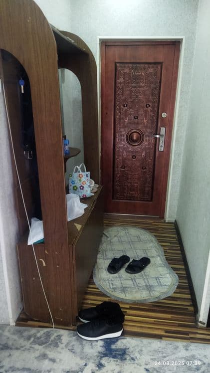 Срочно.2 хона 2 этаж. Планировка Франция. Юнусобод 7 квартал. Аль — 4