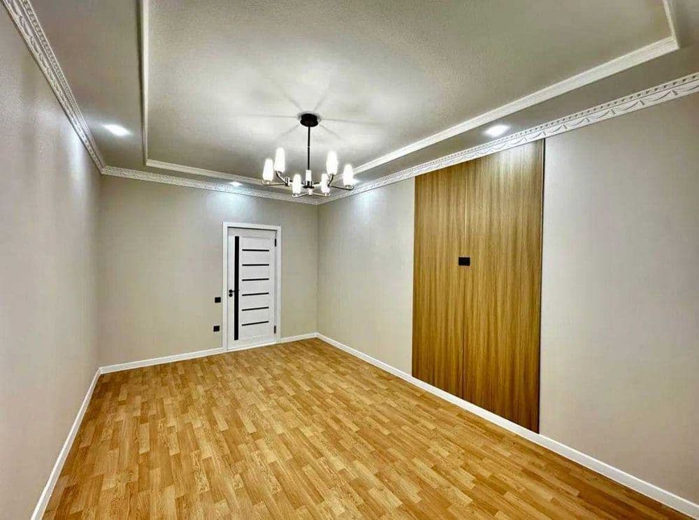 Продаётся 2в3/1/4 Ялангач Новый евроремонт Ориентир: Локомотив парк — 2