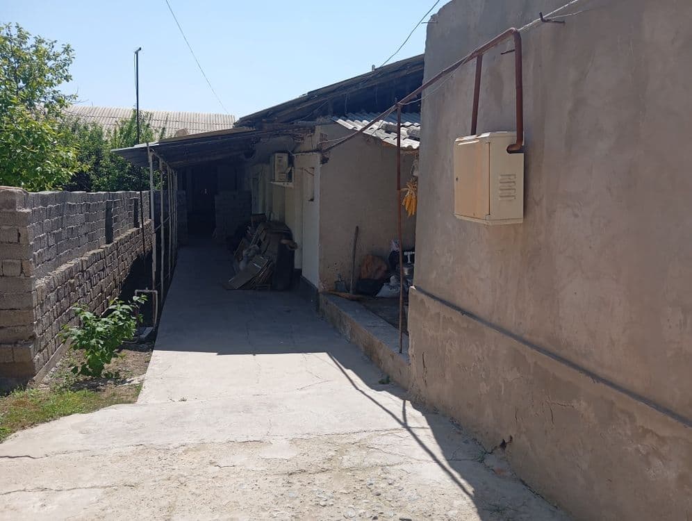 Srochna sotiladi — 1