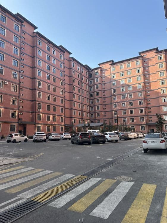 Uchtepa Avenueda kadastr Xujjatlari tayyor 65 m2 — 2