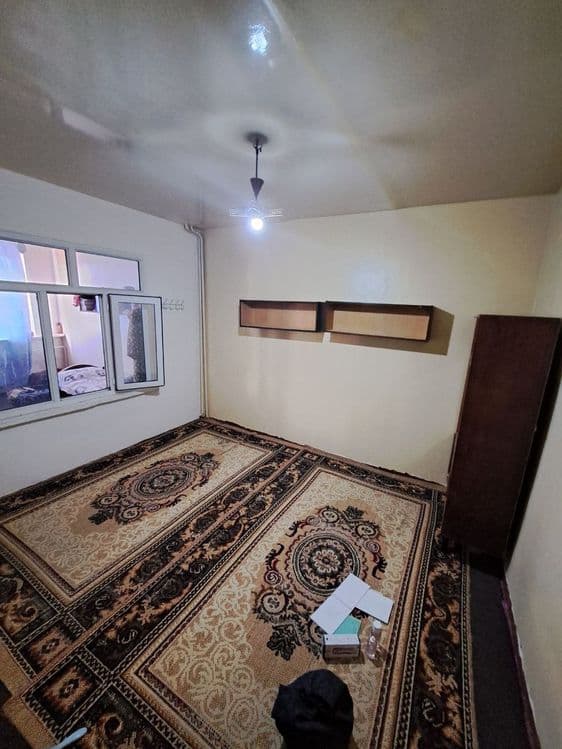 Юнусабад 2кв Продам 3комн 8 этаж — 2