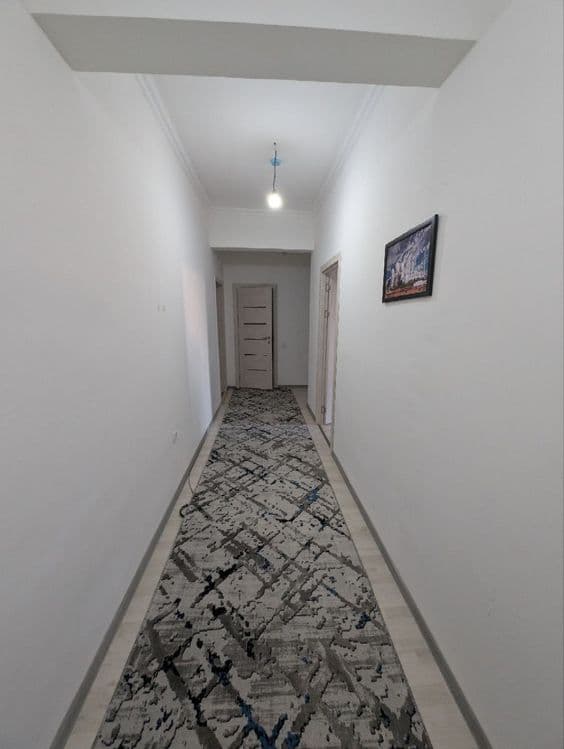 Yandi Darxon, 3 xonali kvartira — 1