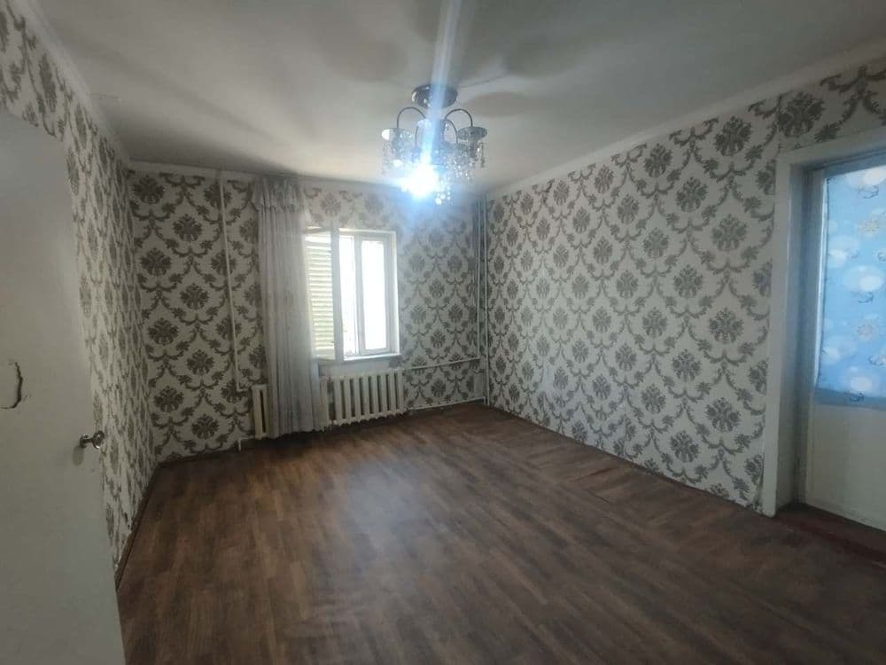 Продам  свой квартиру Яккасарайском районе 2/4/9-69900$ — 2