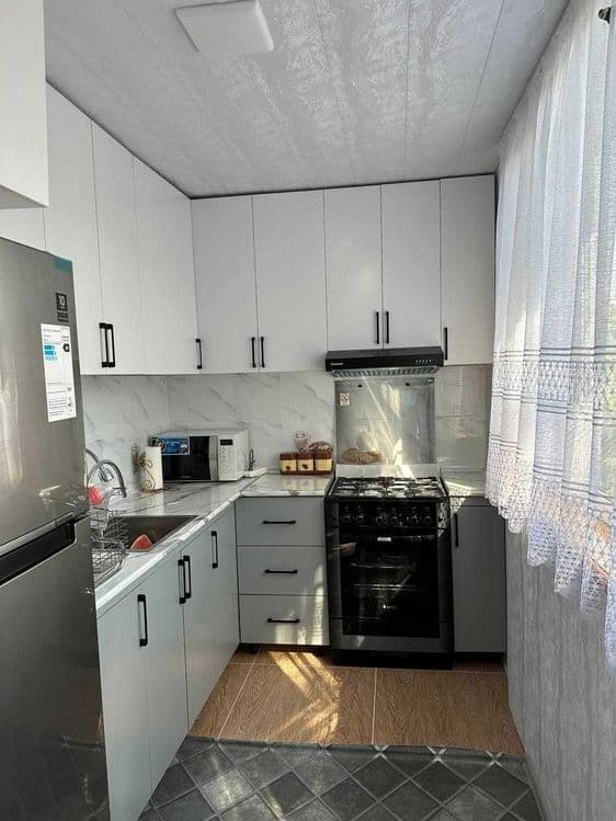 Продам Художник 2/5/5 квартира Балкон 2х6 кирпичный дом №Д206 — 4