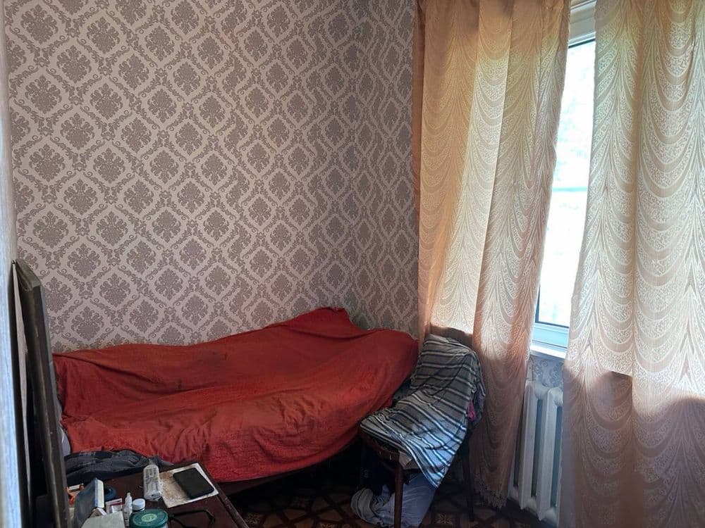 Авиасозар-1.Кадышева.Две в три комнаты.Ипотеки нет. — 4