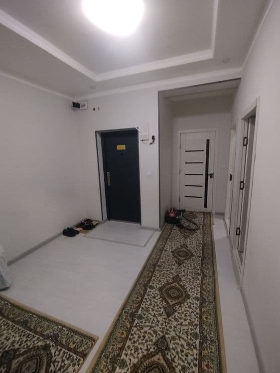 2 xonalik uy sotiladi 60.5 kv.m 2/5/6 pishiq g‘ishtdan remonti bilan — 3