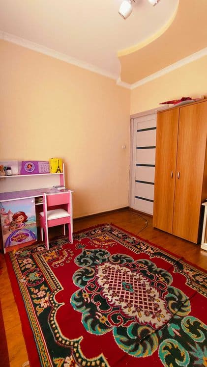 Срочно продаётся 4-х комнатная квартира на Куйлюк-6 — 4