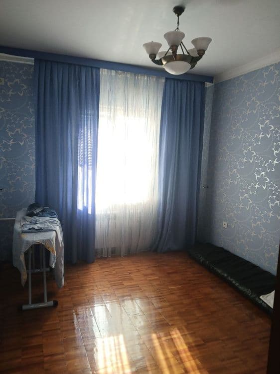 СРОЧНО продается в Мирзо Улугбекском районе на Карасу 4 — 3