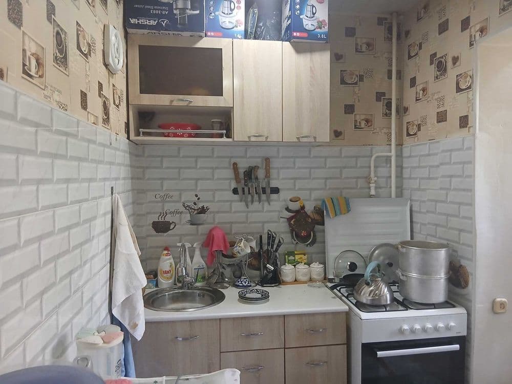 Продаётся 2в3/3/5 Карасу-1 Среднее состояние Балкон 2х6 Ор-р 209 школа — 5