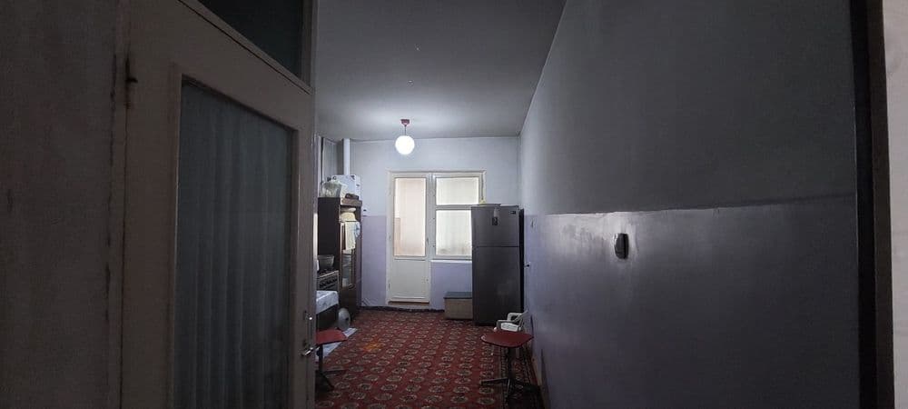 3× xonali kivartira sotiladi srochna — 2