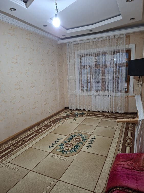 Продаётся 4х ком квартира в Чирчике 9 микрорайон ориентир 10ая автоб — 3