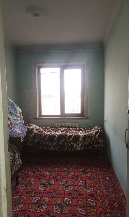 Юнусабад 18, 4/4/4, 81м2, По низкой цене, Кирпич 77 серия,  Не Торец — 4