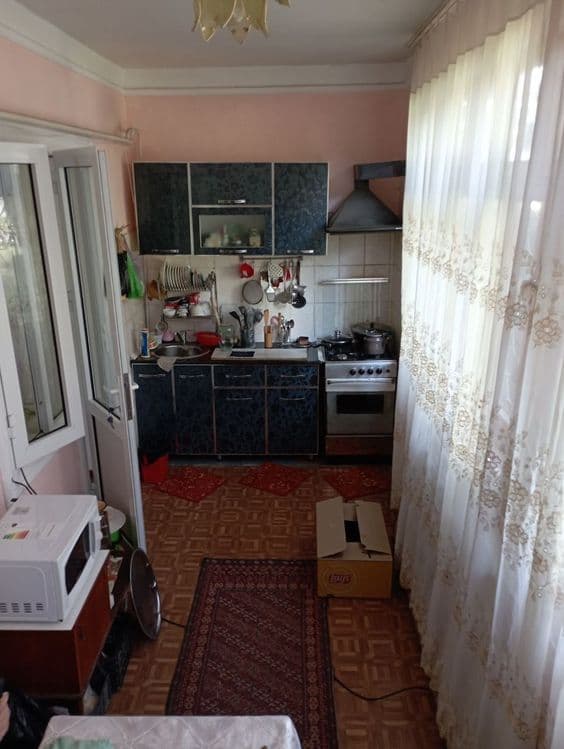 Продаётся 2х комнатная первый этаж Карасу-6 — 5