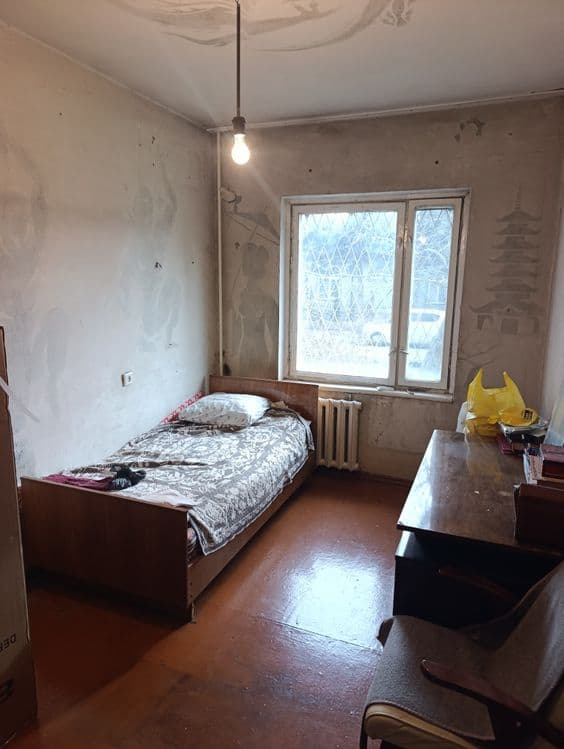 Юнусабад 12, 3/1/5. 2*6 балкон. — 2