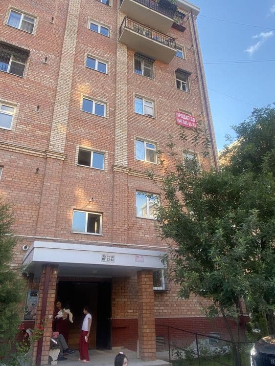 Продаётся 2 комнатная квартира Сергели 8 — 1