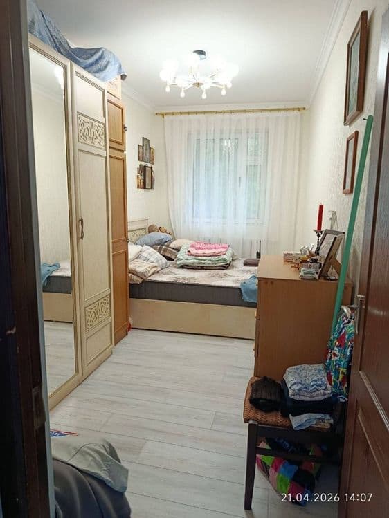 Продаёться 2 комнатная Чиланзар 2 — 2