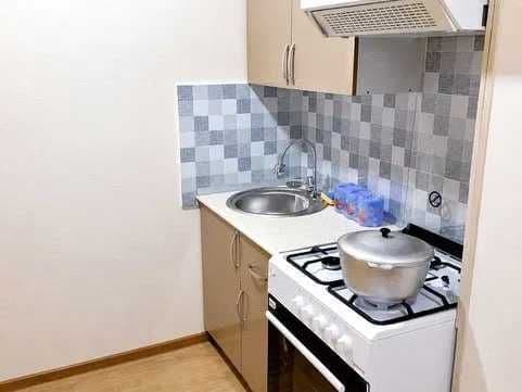 Продам Ц12 2ком/1/4 с огородом, мебель и техника, Анхор — 4