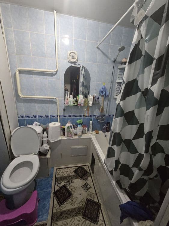 Продам двухкомнатную квартиру возле метро бий — 4