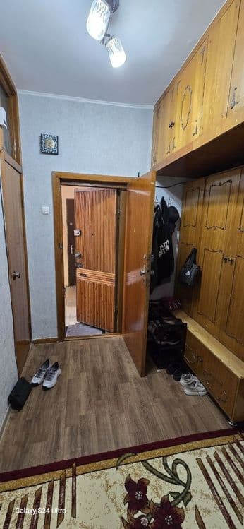 Продаётся квартира М.Улугбек ТТЗ-1 3х-комнатный хороший вариант — 4