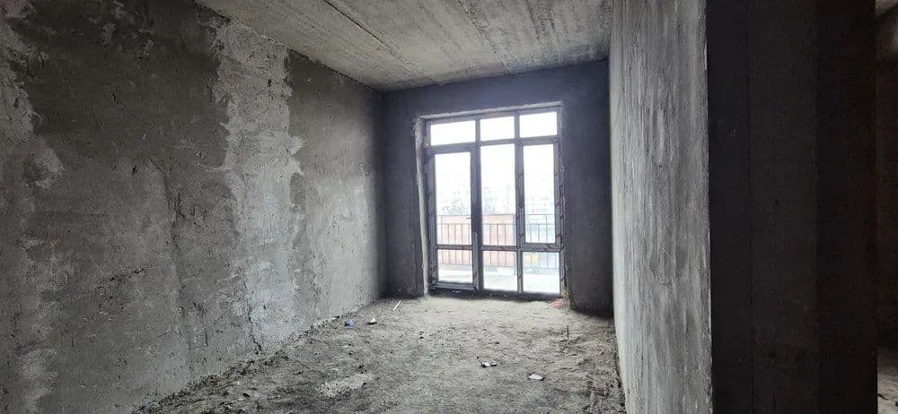 Срочно продается новостройка в Яшнабадском районе 2 /5/9 81 КВ.м — 5