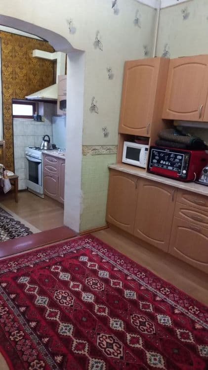 Продаётся 4-х комнатная квартира — 4