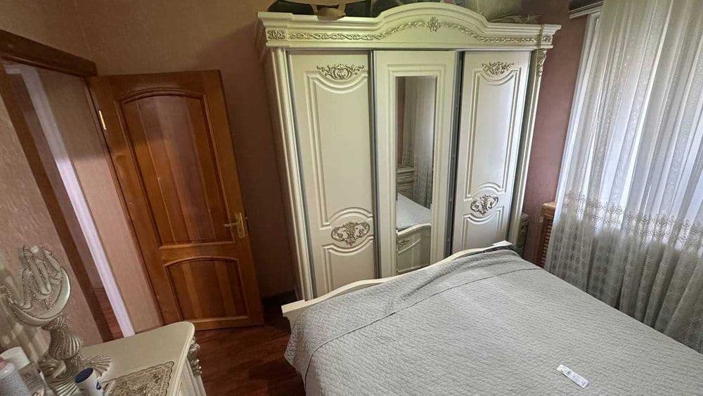 Сергили 8а да 3 хонали хонадон сотилади — 2