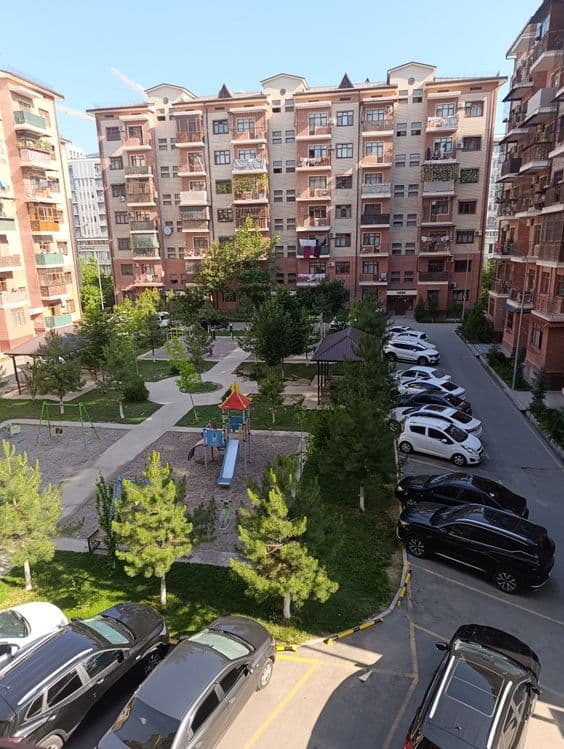 Продаётся квартира — 2