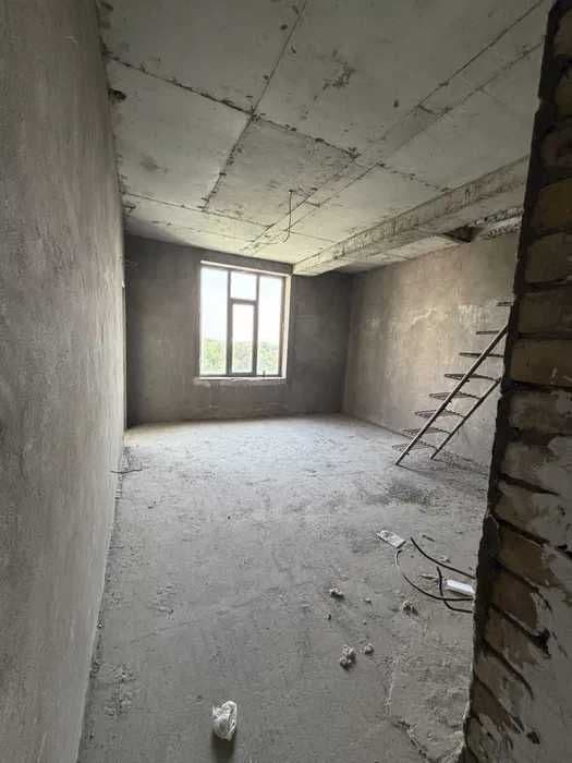 Продается 6ти комнатная квартира, Район Янги Хаёт, Спутник, 0837 — 1