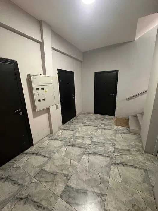 Мирабад 3х ком Кадастр Есть! 92 м2 Коробка; — 1