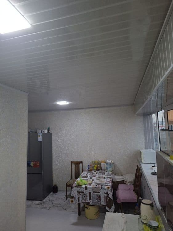 Продается 2 комнатная кв приделана на 3 ком квартиру. — 2