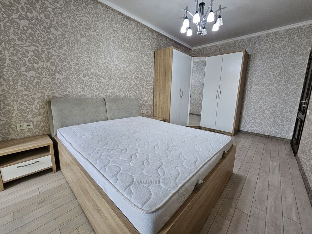 Продаётся своя квартира 3/3/4. Куйлюк 1. Площадь 80 м² — 3