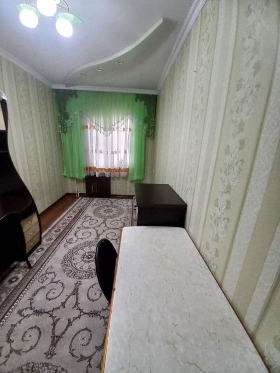 4 комнатная квартира 1 этаж , — 4