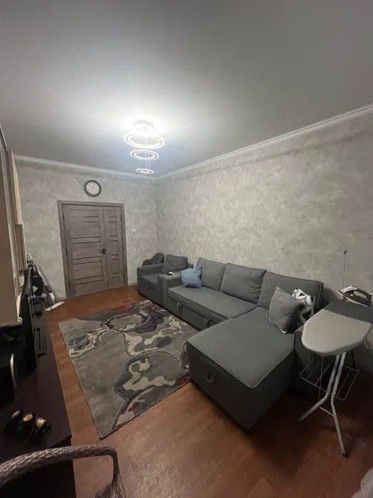 Продаётся Срочно Мирабад Авиагородок 3/1/5 с мебелью техникой ! — 1