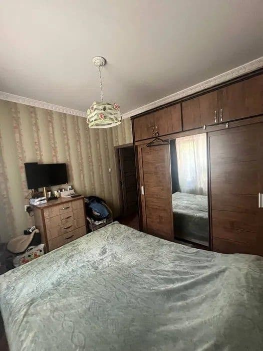 Продаётся Срочно Мирабад Авиагородок 3/1/5 с мебелью техникой ! — 3