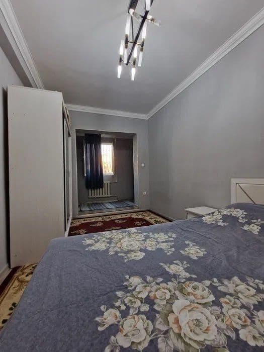 Бобура Продаётса 3/6/8 рай Газ 79кв.м срочна — 3