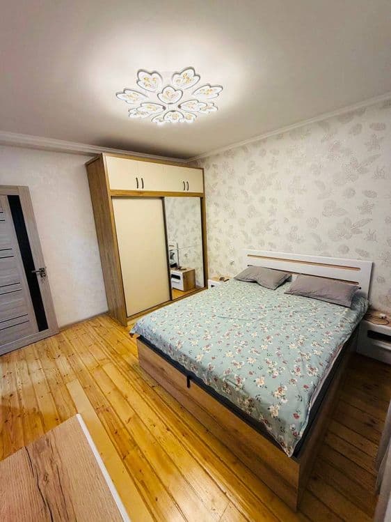 ул.А.Фитрата ор-р №5 Роддом 77-серия 3\3\5 Хорошее состояние S=70м2 — 4