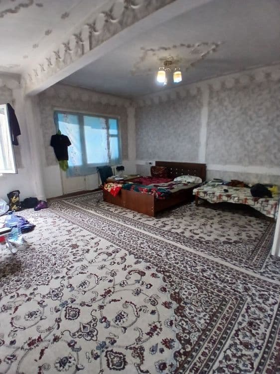 Коратош 4/5/5 Без ремонт Обш:90 кВ.м Ор.р:Коратош,Карзинка,Чорсу,Макро — 2