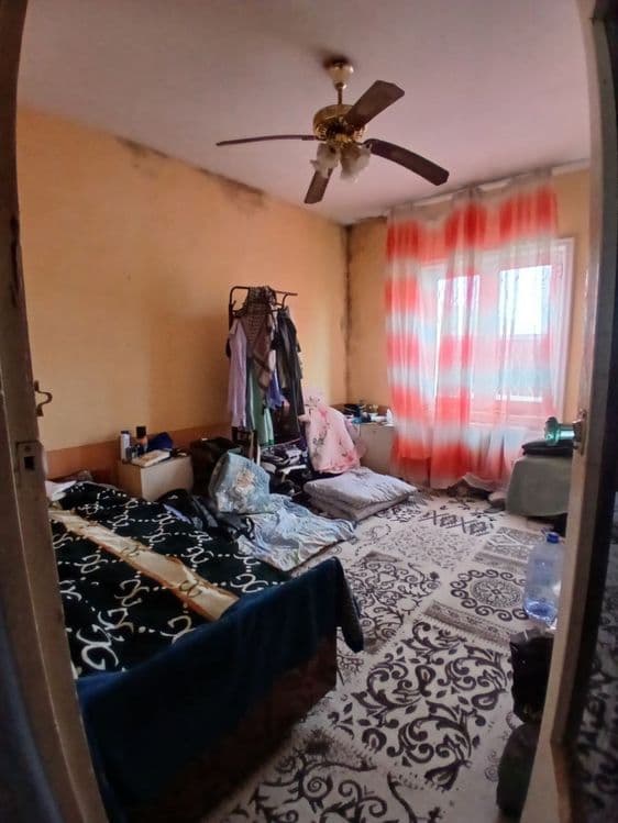 Коратош 4/5/5 Без ремонт Обш:90 кВ.м Ор.р:Коратош,Карзинка,Чорсу,Макро — 4