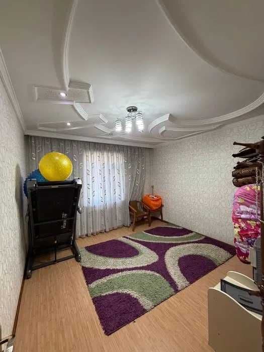 Медгарадок Шифокорлар массив 5 хона — 2