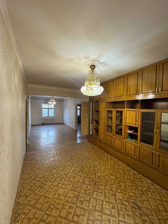 Продается 5ти комнатная квартира, Район Сергели 6, 0837 — 2