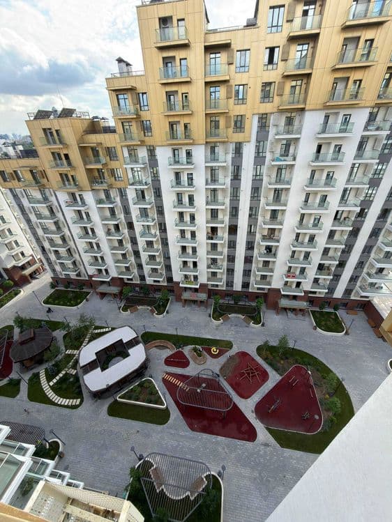 срочно продается квартира на новомосковская - Дархан ЖК O'z Mahal 2ком — 1