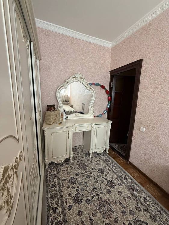 Продается квартира Мирзо-Улугбекский район
Ориентир — Дархан — 3