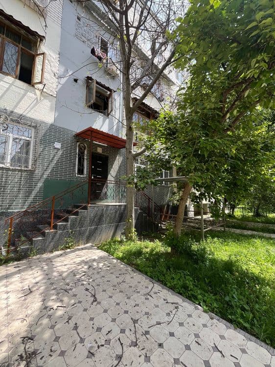 Юнусабад продажа 3/1/4 срочно — 1