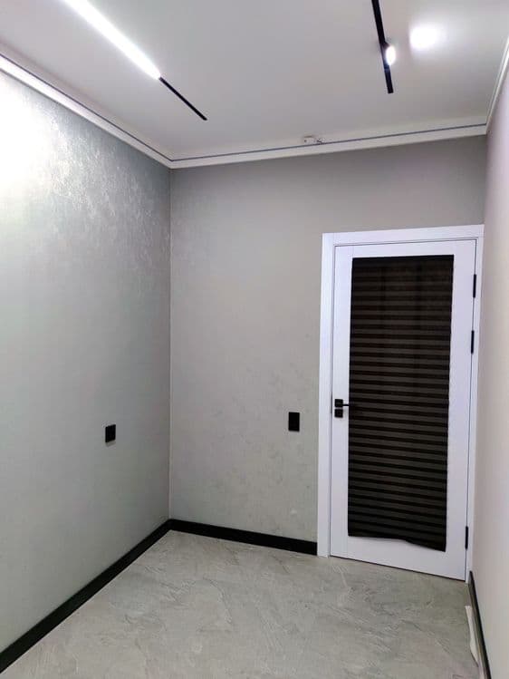 СВОЯ 3/6/9 Юнусабад 15 вдоль дороги по линии метро с ремонтом. Ипотека — 5